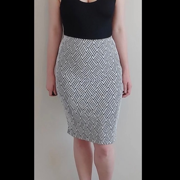 Zara pencil skirt - Picture 5 of 5